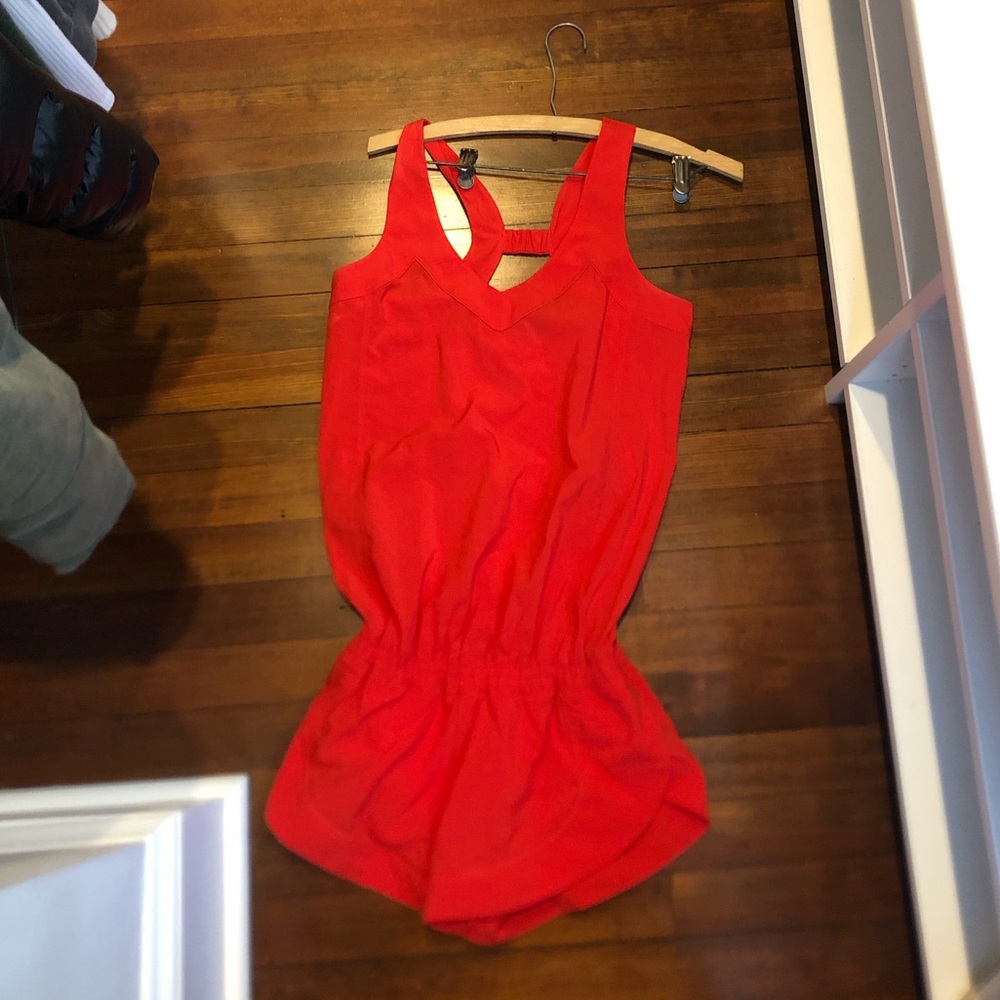 Lululemon romper size 4